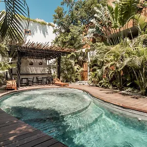  Apartment Monet - Free Pass & Bikes & Private Pool & 24hrs Security